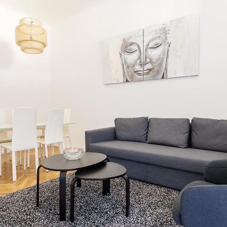 Hemeras Boutique Homes Luxury 4Bdr Close To Duomo Milán Exteriér fotografie